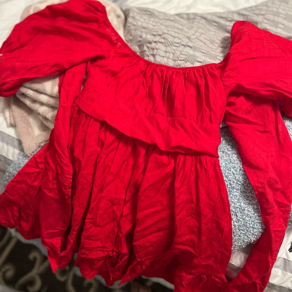 Off the shoulder red tie back dress! Large!